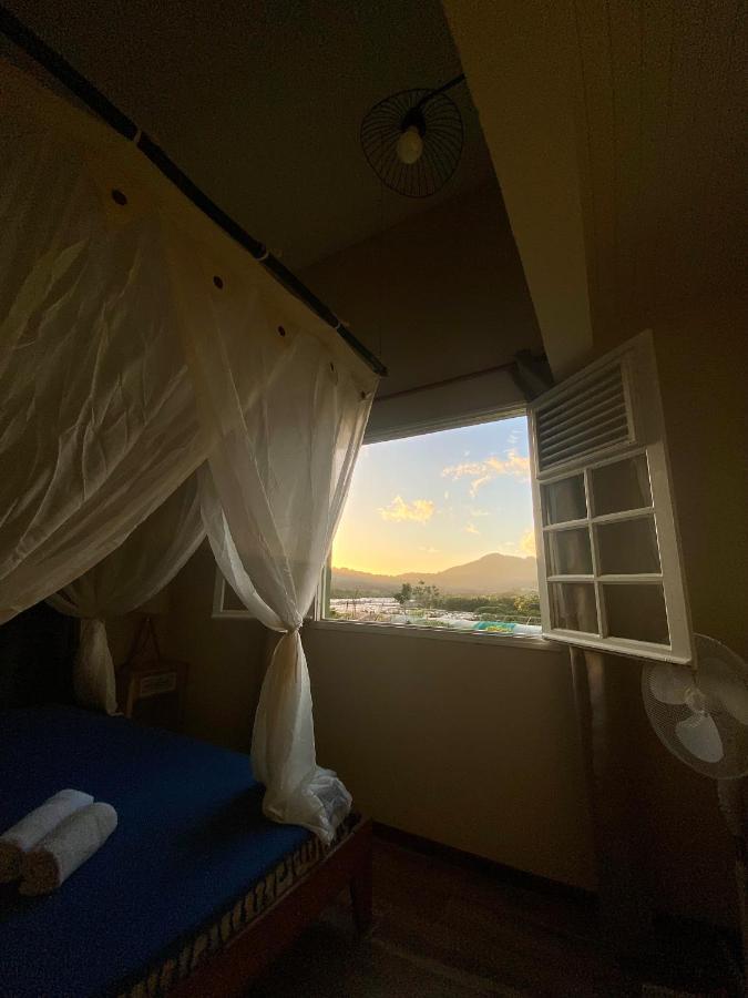 Chambre Et Sdb Privative Ylang Ylang Vue Mont Pelee Dans Maison Partagee Le Morne-Rouge Eksteriør billede