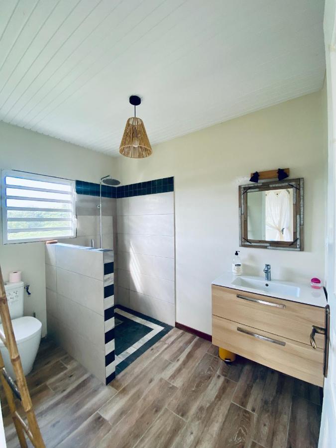 Chambre Et Sdb Privative Ylang Ylang Vue Mont Pelee Dans Maison Partagee Le Morne-Rouge Eksteriør billede